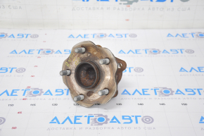 Rear right hub Lexus RX350 RX450h 10-15 FWD