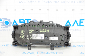 Instrument cluster VW Jetta 19-33k, broken fastener, fracture, air inside glass