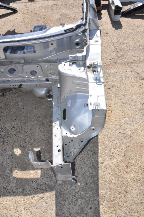 Front left quarter Nissan Rogue 14-20 silver, on the body