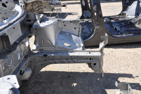 Front left quarter Nissan Rogue 14-20 silver, on the body