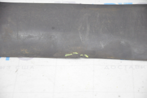 Lip extension front bumper central Chevrolet Volt 11-15 torn off fastening, worn