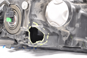 Headlight front right Nissan Rogue 14-16 bare halogen hole in housing, broken fasteners, crack, needs polishing