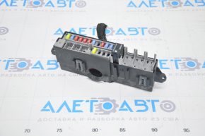 Fuse block under the dashboard left Chevrolet Volt 11-15