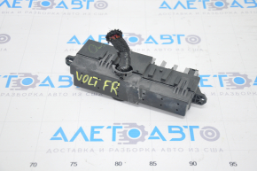 Fuse block under the dashboard right Chevrolet Volt 11-15