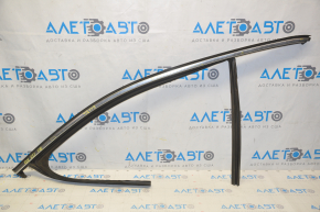 Upper front right door molding with glass seal Infiniti QX30 17- scratches