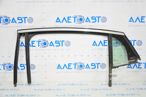 Rear left glass seal with triangle Chevrolet Volt 16 - chrome, scratches