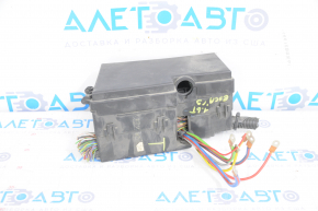 Underhood fuse box Ford Escape MK3 13-19 1.5, 1.6T broken cover mount