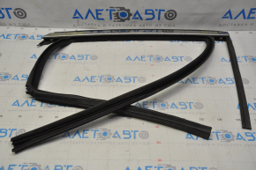 Upper rear right door molding Lincoln MKZ 13-16 chrome with glass seal, scratches, for polishing