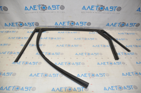 Upper rear left door molding Ford Escape MK4 20- chrome, with glass seal, minor scratches, for polishing