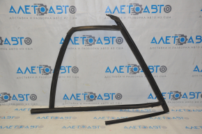 Upper rear left door molding Lincoln MKZ 13-16 chrome with glass seal, scratches, for polishing