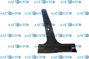 The central left body pillar of Ford Fusion mk5 13-20 is sawn off, pokes