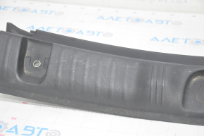 Jeep Compass 17 trunk opening trim - black, scratches