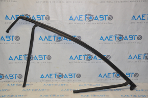 Upper door molding front right Ford Edge 15 - chrome with glass seal, scratches, for polishing