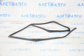 Front left windshield seal for Toyota Sienna 2010