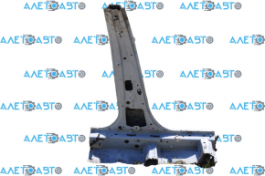 The central left body pillar of Subaru Legacy 15-19 is sawed off