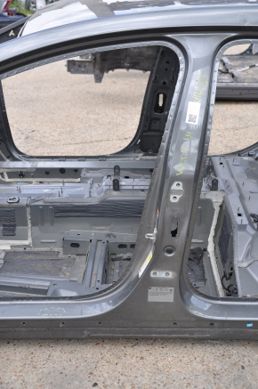 Body pillar central left Chevrolet Volt 16- on the body, bumps