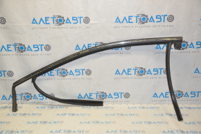 Upper front left door molding Ford Edge 15 - chrome with glass seal, scratches, for polishing