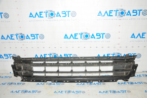 Lower grille of front bumper VW Jetta 15-18 USA without parking sensors, no fragment, pressed