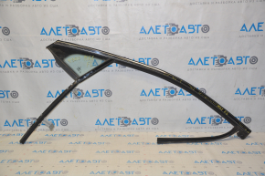 Glass seal front left Lincoln MKX 16- with upper chrome molding, triangle glass, small scratches, for polishing