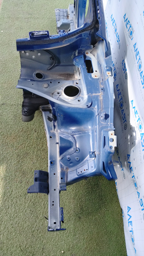 Front quarter left Hyundai Santa FE 19-20 blue, with central pillar