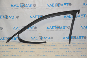 Upper front right door molding VW Passat b8 16-19 USA chrome with glass seal, scratches
