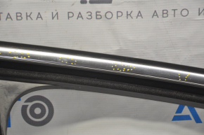 Upper front right door molding VW Passat b8 16-19 USA chrome with glass seal, scratches