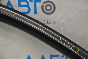 Upper front right door molding VW Passat b8 16-19 USA chrome with glass seal, scratches
