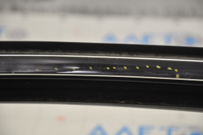 Upper door molding front right VW Passat b8 16-19 USA chrome with glass seal, minor scratches