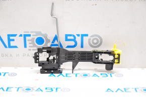 Front left door handle mechanism Subaru Outback 20-23