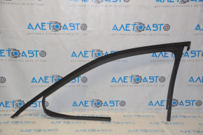 Upper door molding front right VW Passat b7 12-15 USA chrome with glass seal, minor scratches