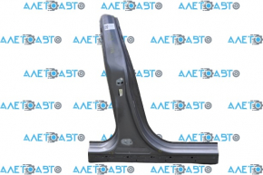 The central right body pillar of Ford Fusion mk5 13-20 is sawn off, butts