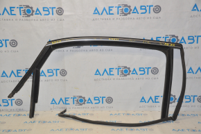 Upper rear right door molding VW Passat b8 16-19 USA chrome with glass seal, minor scratches