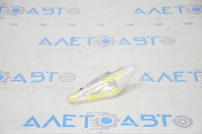 Right wing turn signal BMW X5 E70 07-13 crack on glass