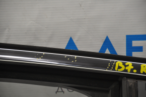 Upper rear right door molding VW Passat b7 12-15 USA chrome with glass seal, minor scratches