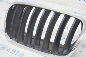 Radiator grill nostril left BMW X5 E70 07-13 sand, paint peeled off
