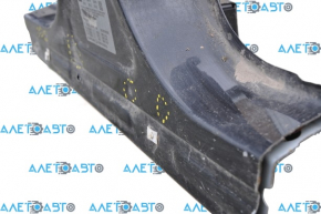 The central left body pillar of the Buick Encore 13-19 is sawn off, dents, bumps