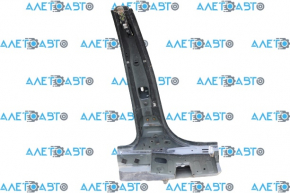 The central left body pillar of the Buick Encore 13-19 is sawn off, dents, bumps