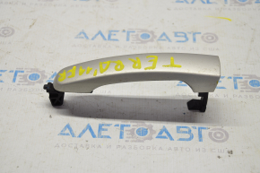 Door handle outer front right GMC Terrain 10-17