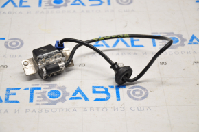 Tesla Model S 12-20 Rear View Camera in Glue