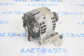 Generator Nissan Rogue 14-20 crack in cover