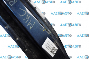 Lincoln MKC 15 right central body pillar - sawn off, bumps