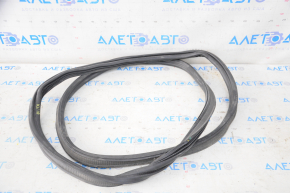 Rubber seal for tailgate Jeep Cherokee KL 19-23