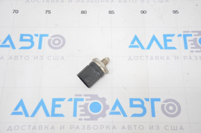 Fuel pressure sensor BMW X5 E70 07-13 N55 on the rail