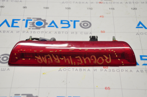 Brake light Nissan Rogue 14-20 scratches