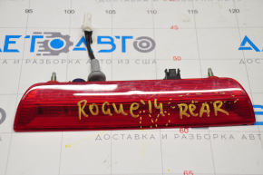 Brake light Nissan Rogue 14-20 scratches