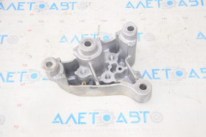 Engine mount bracket left Jeep Cherokee KL 14-20 2.0T, 2.4, 3.2