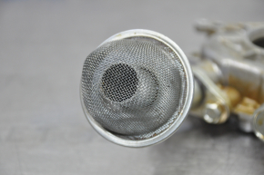 Oil pump of internal combustion engine Nissan Maxima A36 16- with oil receiver, defect of oil receiver