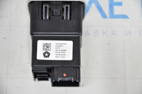 USB Hub, AUX center console Jeep Cherokee KL 14-