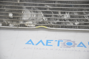 Mercedes W204 C 07-11 water cooling radiator dented