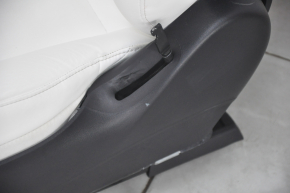 Driver's seat Tesla Model 3 18- white leather, with airbag, electric, heated, with tensioner, scratch